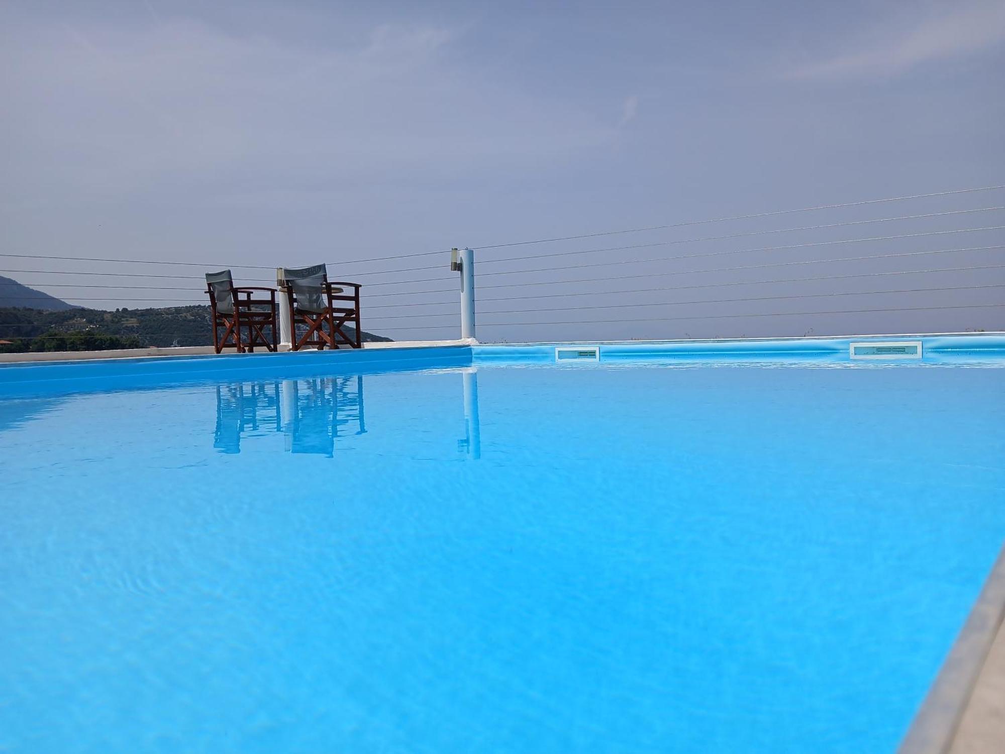 Kapetaniou Limnionas (Central Greece)